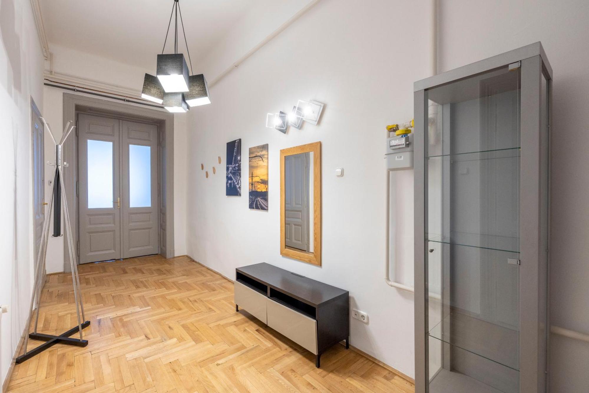 Super Central Cozy Home On The St. Stephen Road Budapest Exteriör bild